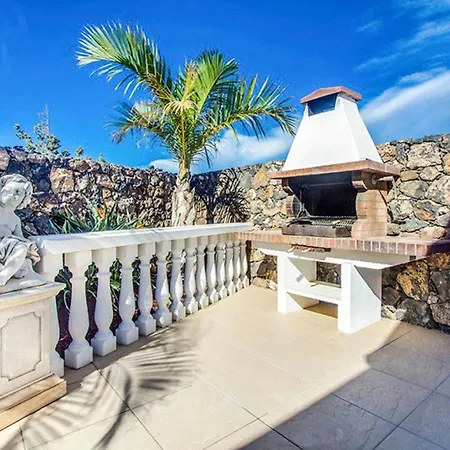 Villa Valdes *